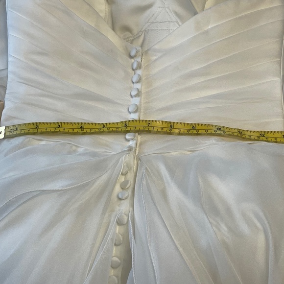 Bonny Ballroom Style Wedding Dress Size 6 - Picture 10 of 14